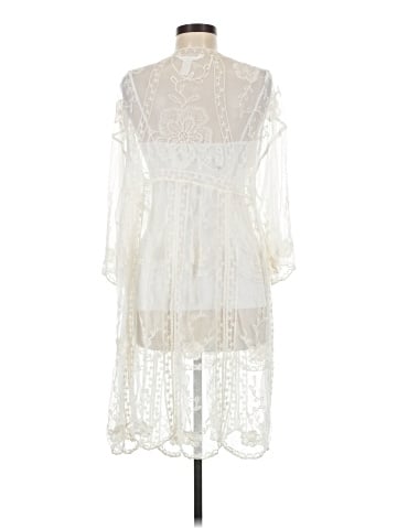 LC Lauren Conrad Kimono (view 2)