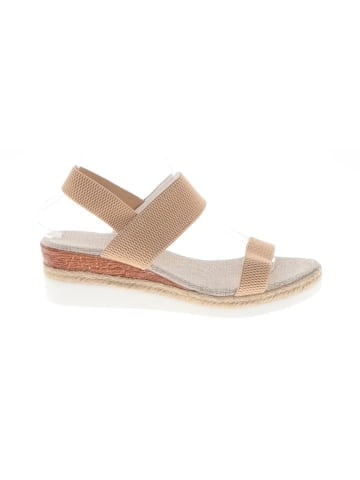 Unbranded Wedges (view 1)