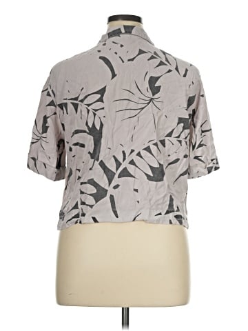 Jane and Delancey Short Sleeve Blouse (view 2)