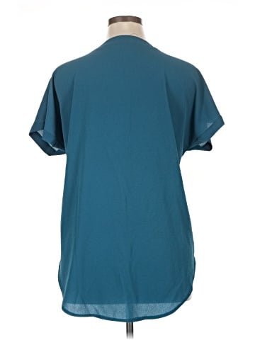 Unbranded Short Sleeve Blouse (view 2)