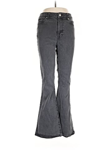 Elizabeth and James Jeans (view 1)