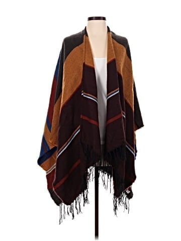 Woven Heart Wrap (view 1)