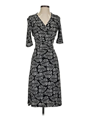 Daisy Fuentes Casual Dress (view 1)