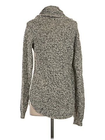 RD Style Turtleneck Sweater (view 2)
