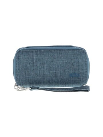 Haiku Wristlet (view 1)