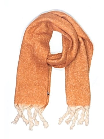 MOTF Scarf (view 1)