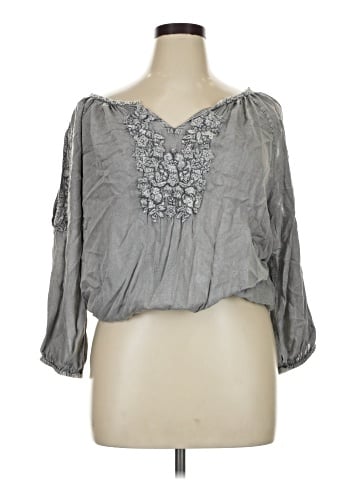 Solitaire 3/4 Sleeve Blouse (view 1)