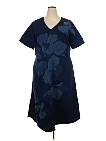Liz Claiborne Casual Dress (view 1)