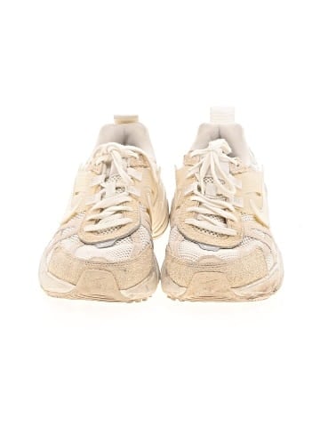 Nike Sneakers (view 2)