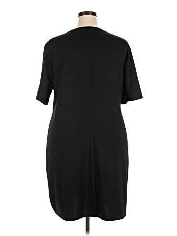 Old Navy Casual Dress (view 2)