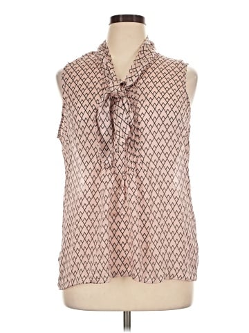 New York & Company Sleeveless Blouse (view 1)