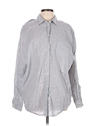 Gap Long Sleeve Button-Down Shirt (view 1)