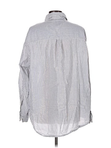 Gap Long Sleeve Button-Down Shirt (view 2)