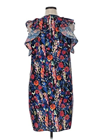 A New York Casual Dress (view 2)
