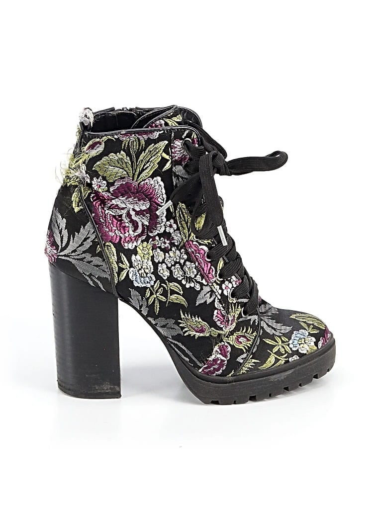 Pre-owned Steve Madden Ankle Boots In Black