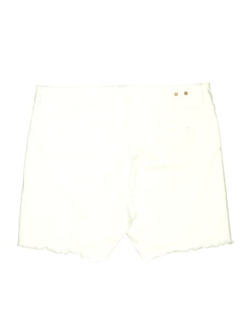 CAbi Shorts (view 2)