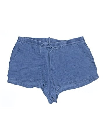 Gap Shorts (view 1)
