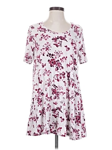 Seventeen Casual Dress (view 1)