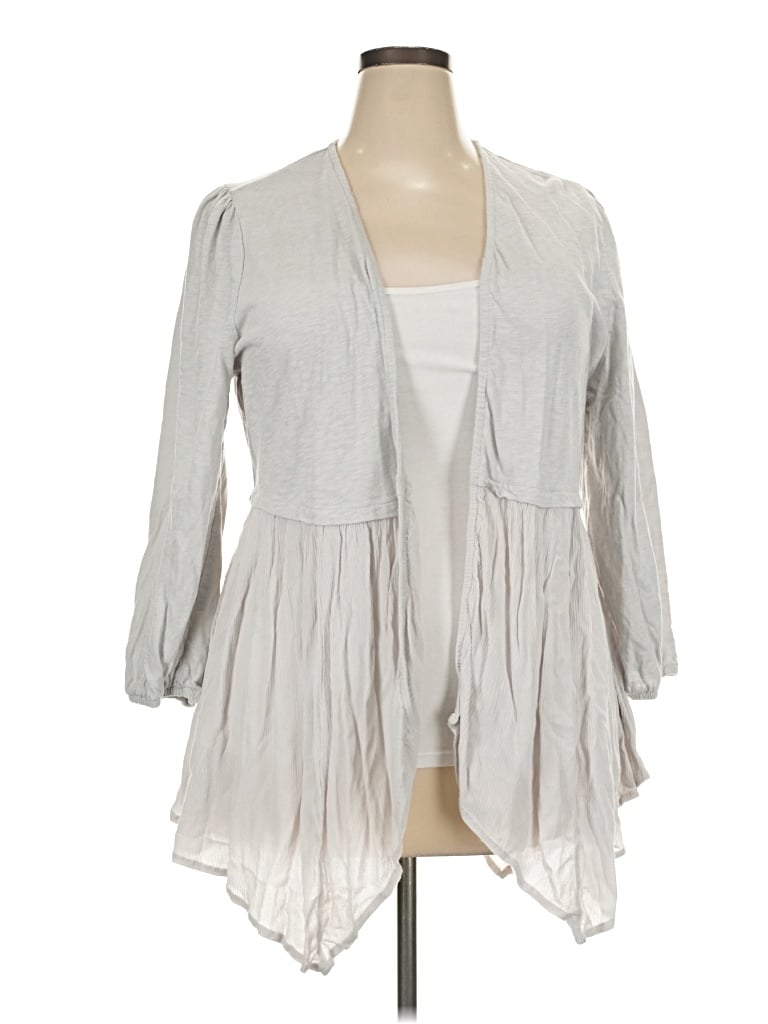 Pre-owned Torrid Kimono In Gray