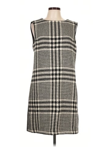 Katherine Barclay Casual Dress (view 1)