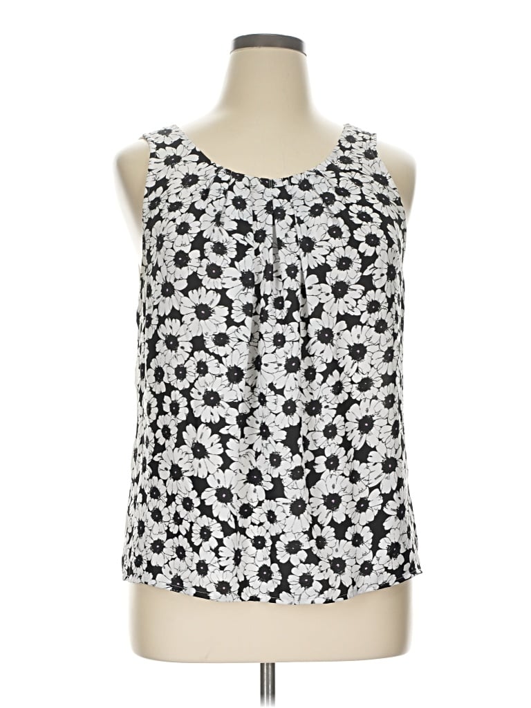 Pre-owned Elle Sleeveless Blouse In Silver