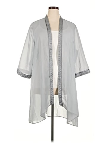 Le Bos Kimono (view 1)