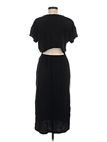 Old Navy Casual Dress (view 2)