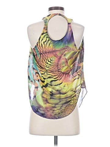 Lil Sleeveless Blouse (view 2)