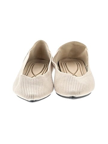 Unbranded Flats (view 2)
