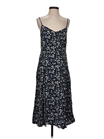Uniqlo Casual Dress (view 1)