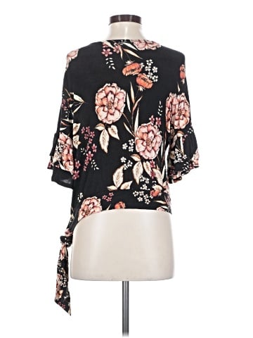Xhilaration 3/4 Sleeve Blouse (view 2)