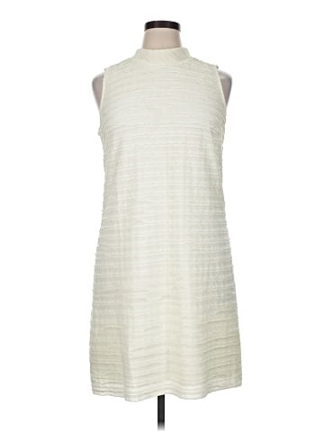 Signature by Robbie Bee Casual Dress (view 1)