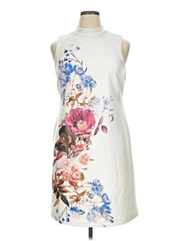 Ivanka Trump Casual Dress (view 1)