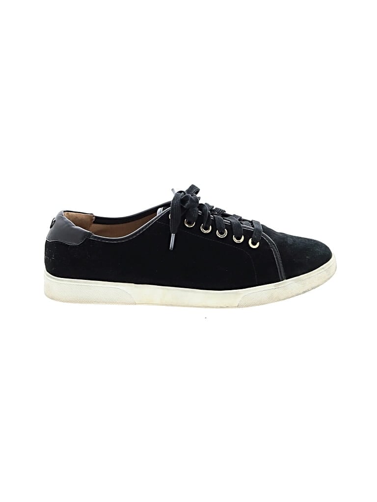 Pre-owned Vionic Sneakers In Black