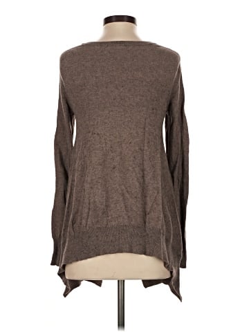 BB Dakota Pullover Sweater (view 2)