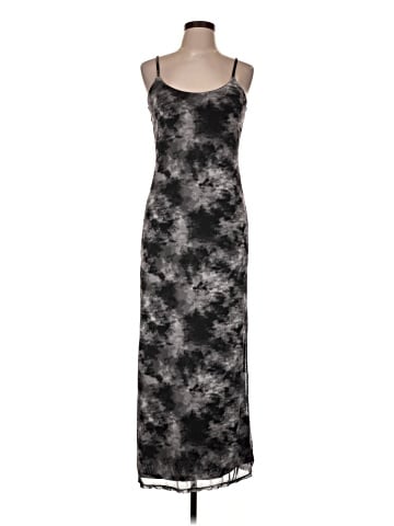No Boundaries Casual Dress (view 1)
