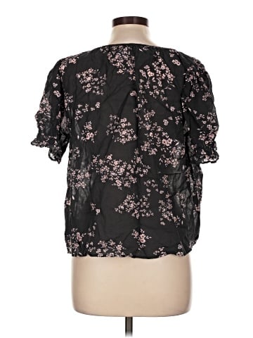 Velvet by Graham & Spencer Short Sleeve Blouse (view 2)