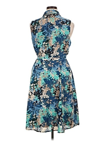 Banana Republic Factory Store Casual Dress (view 2)
