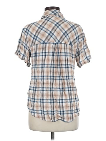 Amaryllis Short Sleeve Button-Down Shirt (view 2)