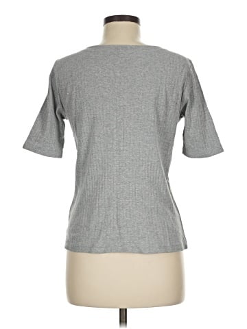 Uniqlo Short Sleeve T-Shirt (view 2)