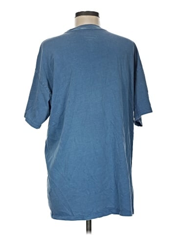 American Eagle Outfitters Short Sleeve T-Shirt (view 2)