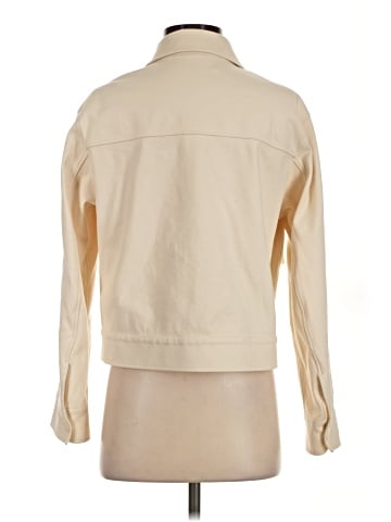 Uniqlo Trenchcoat (view 2)
