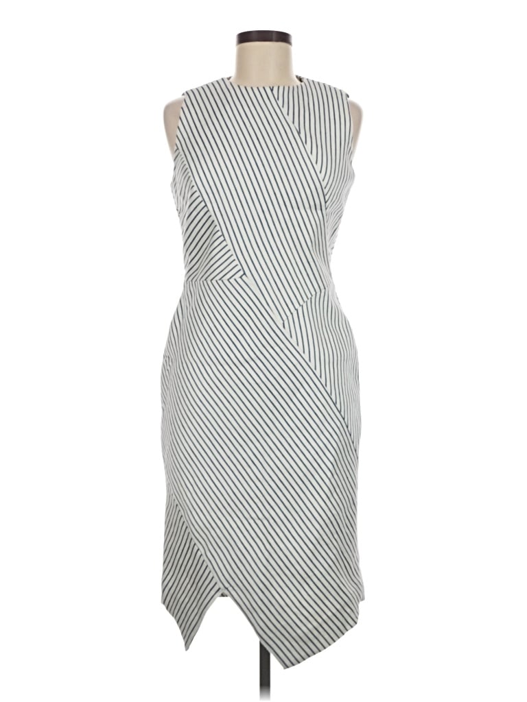 Pre-owned Carlisle Casual Dress In Gray