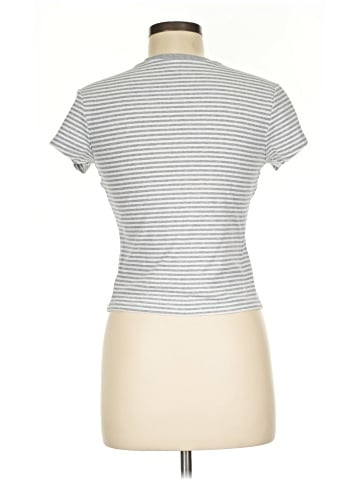 Uniqlo Short Sleeve T-Shirt (view 2)