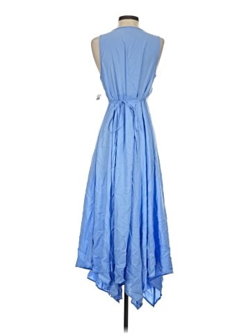Old Navy Casual Dress (view 2)