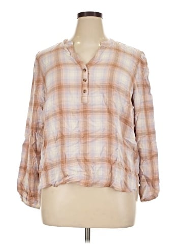 Falls Creek 3/4 Sleeve Blouse (view 1)