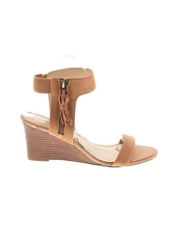 Adrienne Vittadini Wedges (view 1)