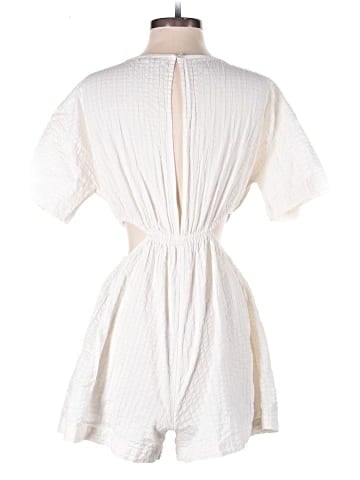 Madewell Cutout Romper in Seersucker (view 2)