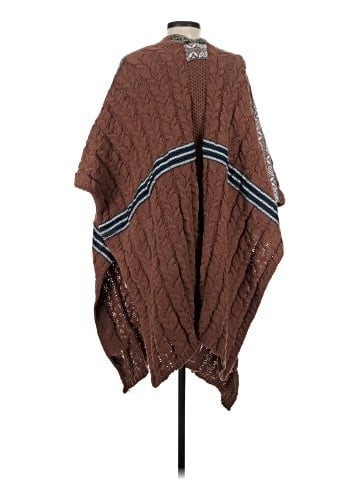 Pol Poncho (view 2)