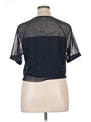 New Balance Short Sleeve Turtleneck (view 2)
